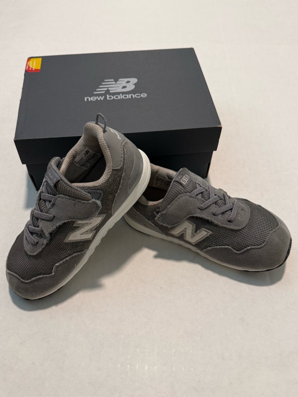New Balance Toddler Gray Velcro Sneakers 515 NEW-B Hook and Loop 10T Wide - Picture 11 of 11
